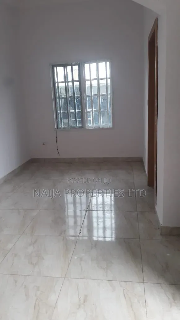 5bdrm Duplex in Ado for sale