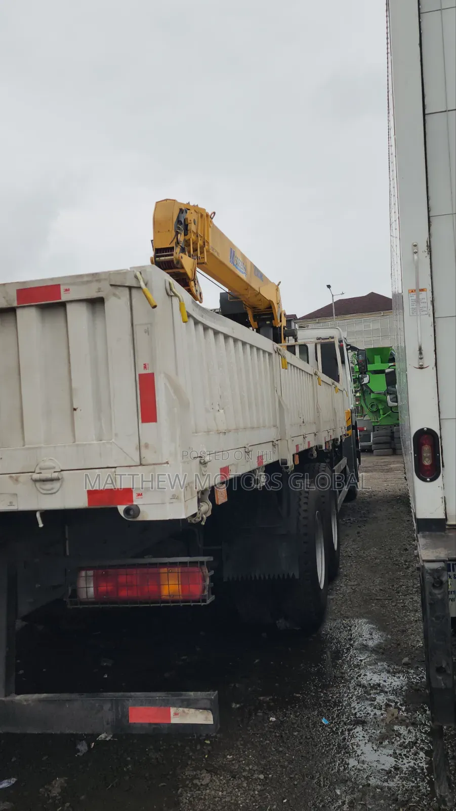 Brand New Howo Self-Loader Truck