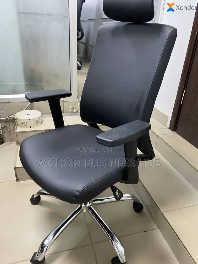 High Back Executive Office Chair With Headrest