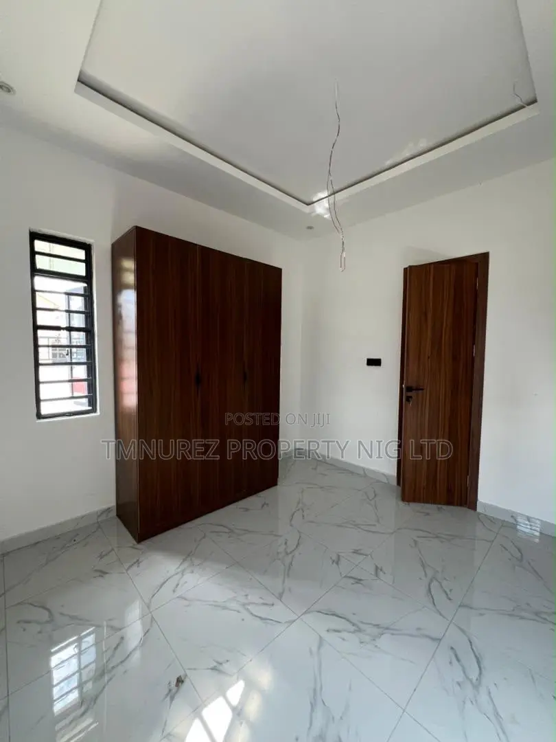 2bdrm Apartment in Abraham Adesanya Estate for rent
