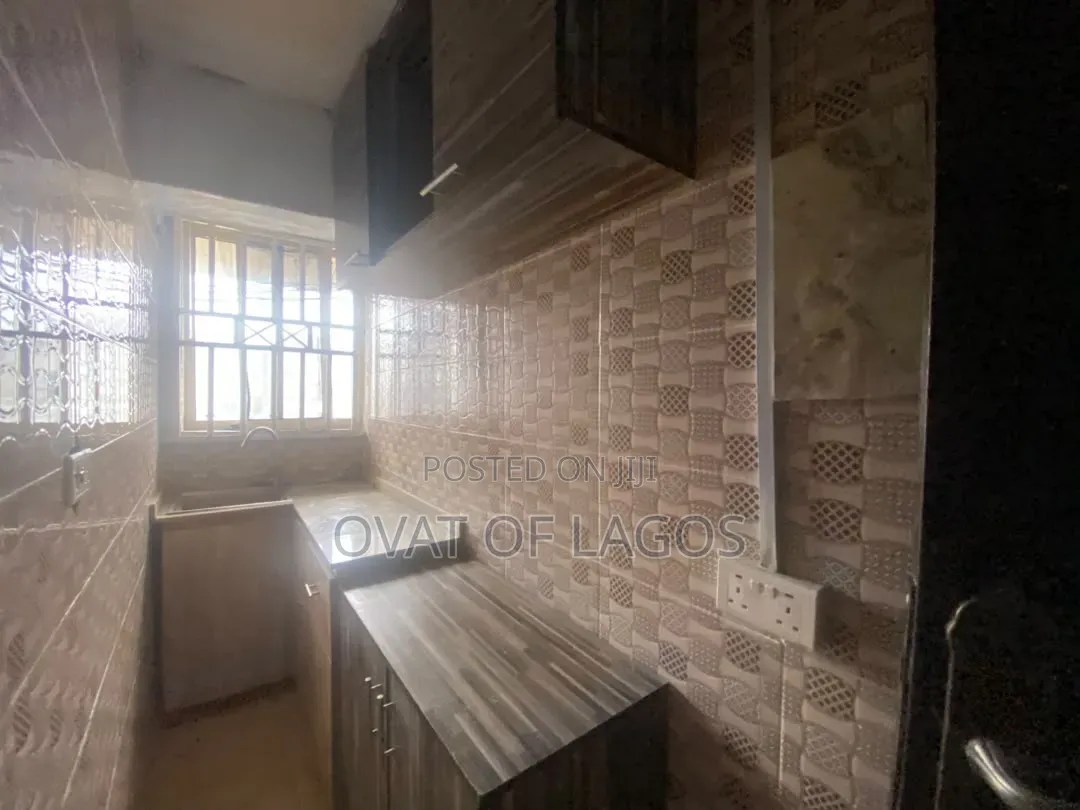 1bdrm Apartment in Ikota for rent