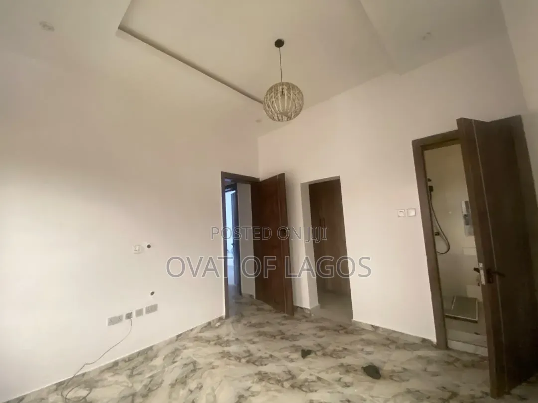 3bdrm Duplex in Lekki Conservative for rent