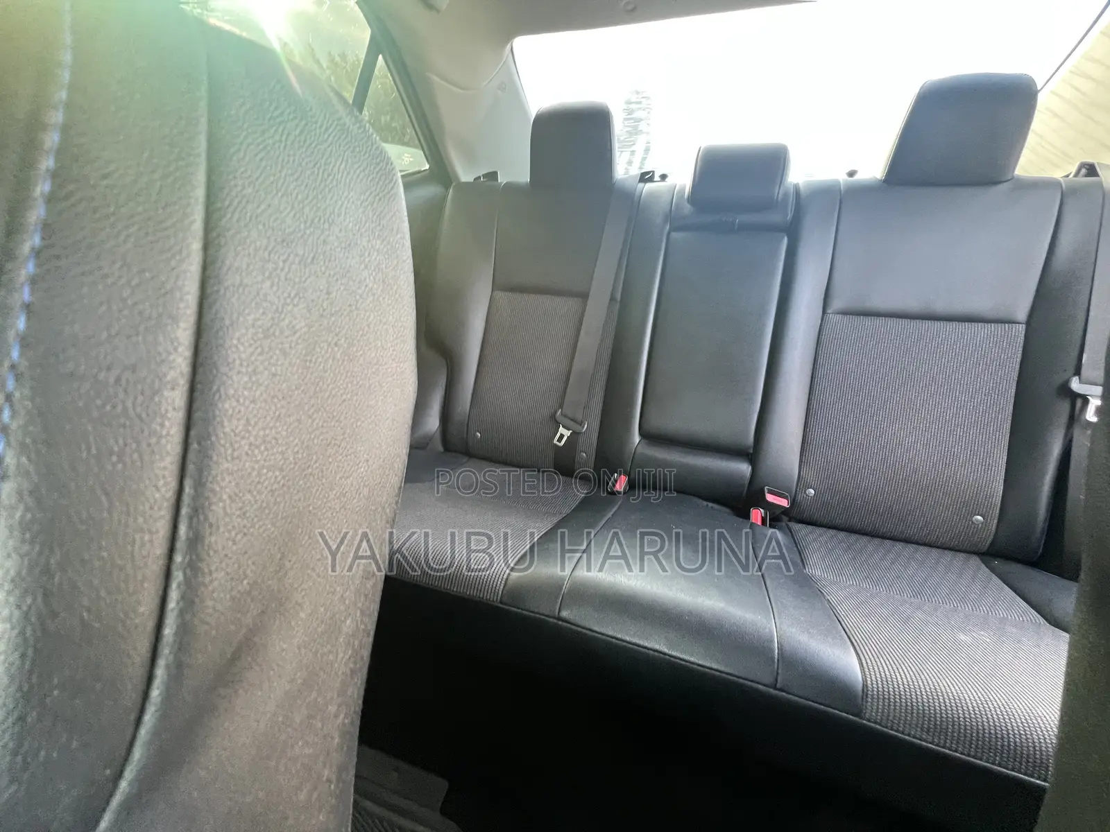 Toyota Corolla SE 4dr Sedan (1.8L 4cyl CVT) 2017 Silver
