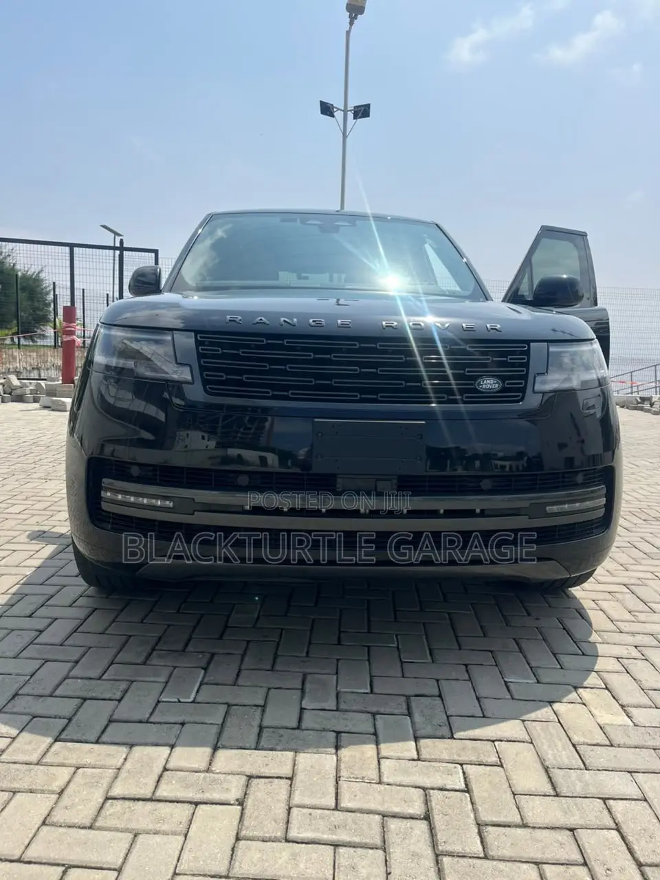 Land Rover Range Rover 2025 Black