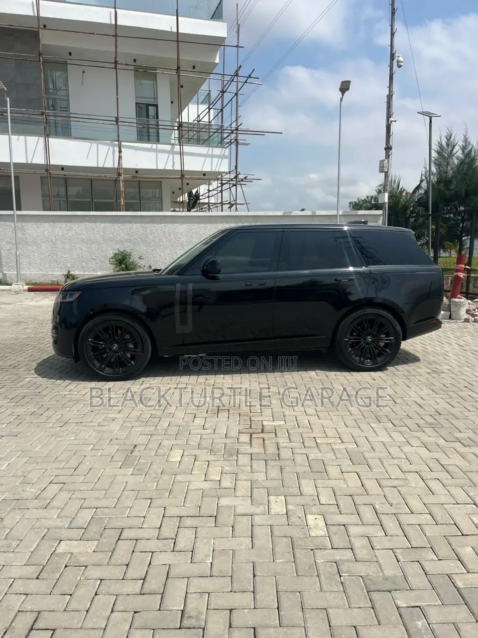 Land Rover Range Rover 2025 Black