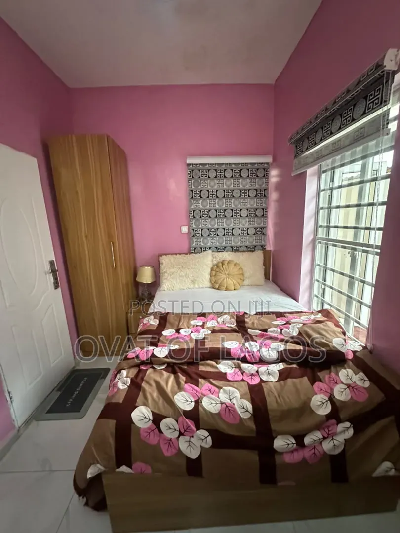 Furnished 3bdrm Apartment in Ikota Gra for rent