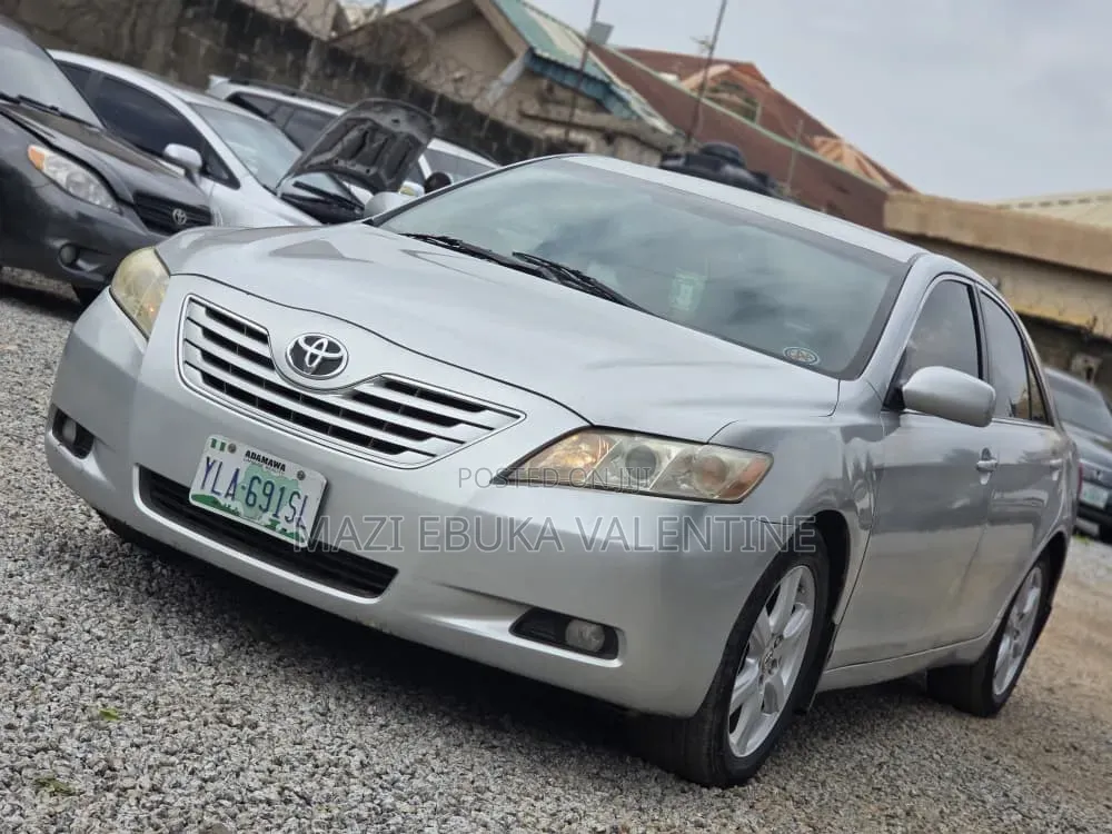 Toyota Camry 2010 White