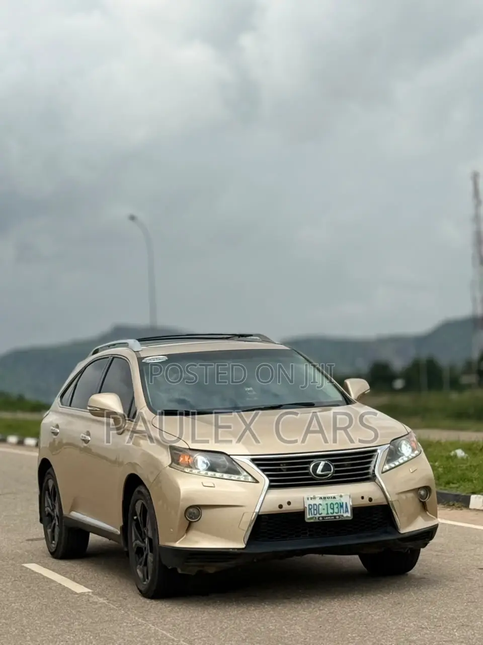 Lexus RX 350 2011 Gold
