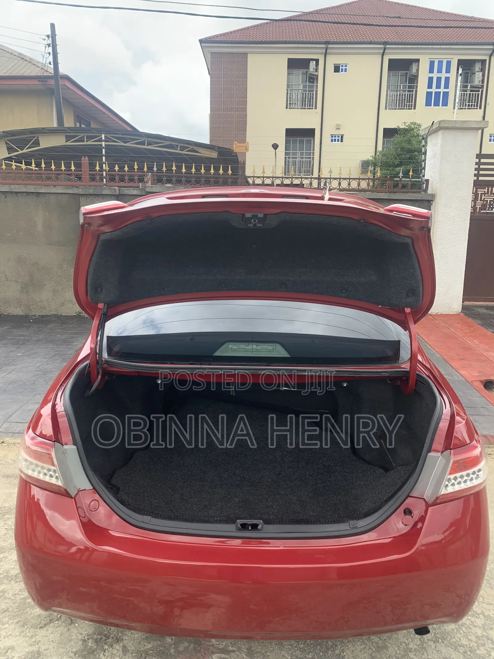 Toyota Camry LE 4dr Sedan (2.5L 4cyl 6AM) 2010 Red