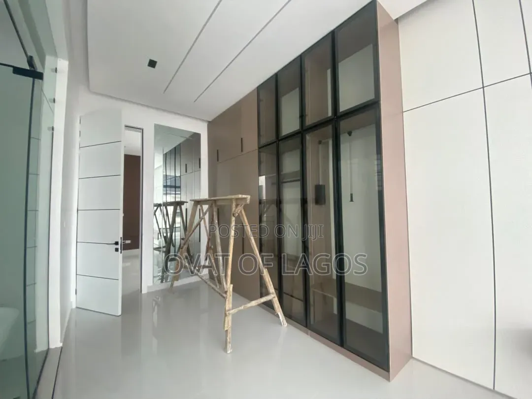 5bdrm Duplex in Orchid, Lekki Expressway for sale