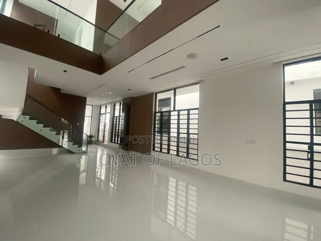 5bdrm Duplex in Orchid, Lekki Expressway for sale