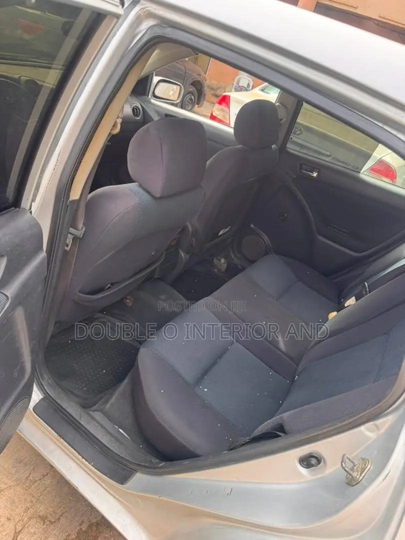 Toyota Matrix XR Hatchback AWD (1.8L 4cyl 4A) 2006 Silver