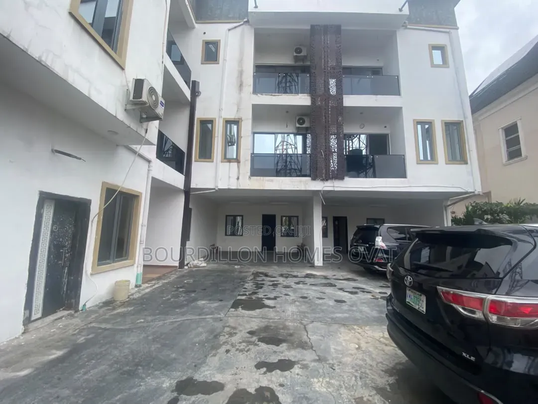 3bdrm Duplex in Lekki Conservation for rent