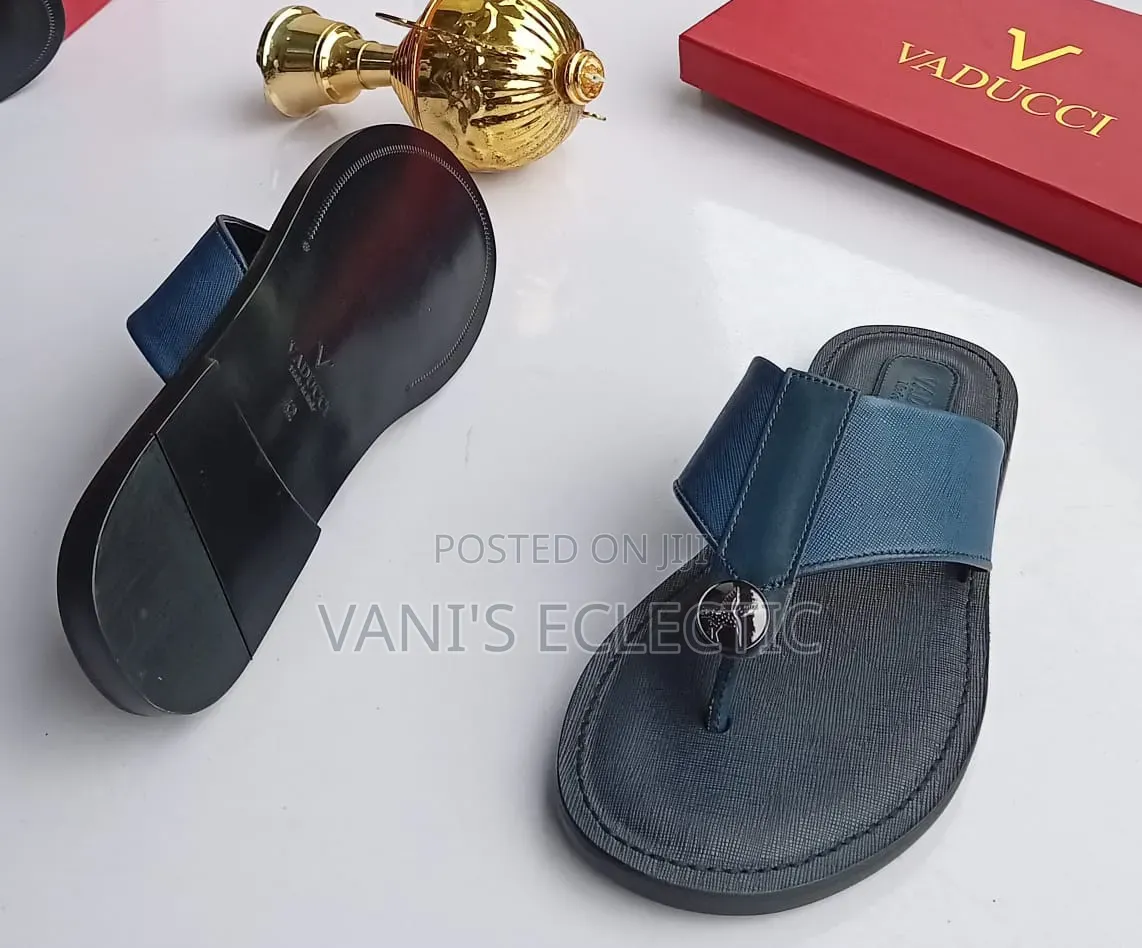 Vaducci Palm Slippers