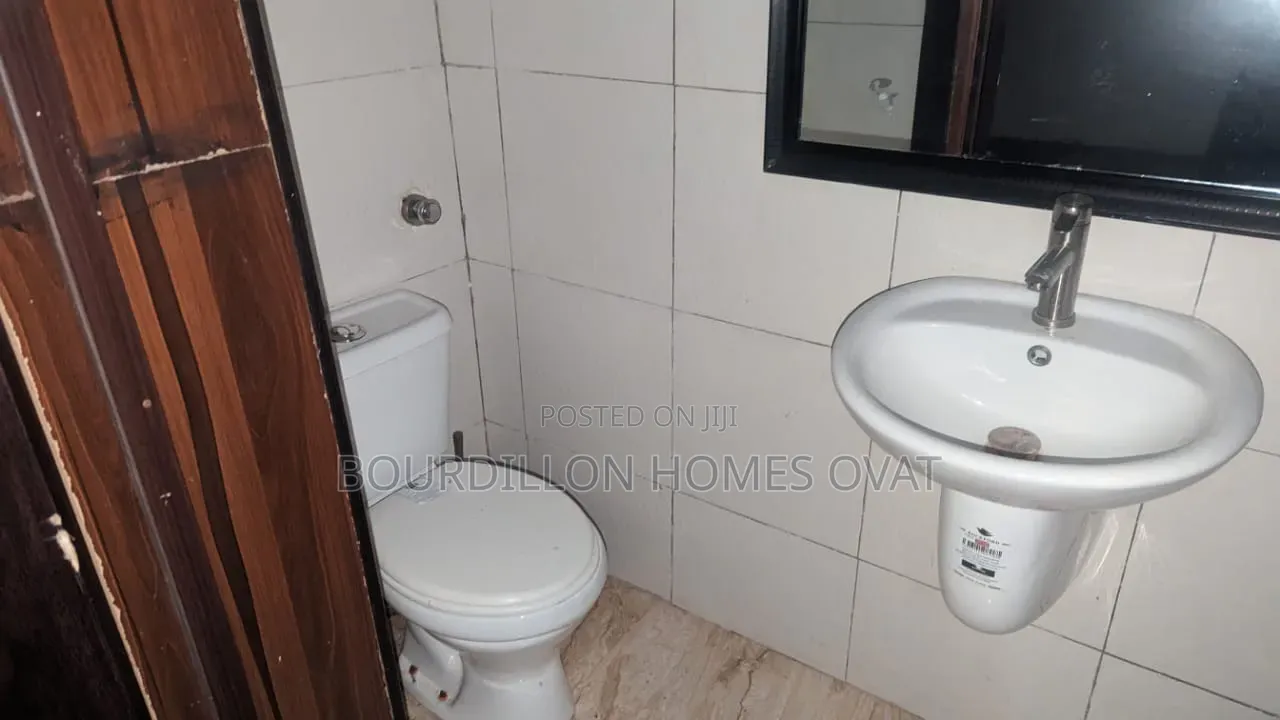 4bdrm Duplex in Ikate Lekki Lagos for rent