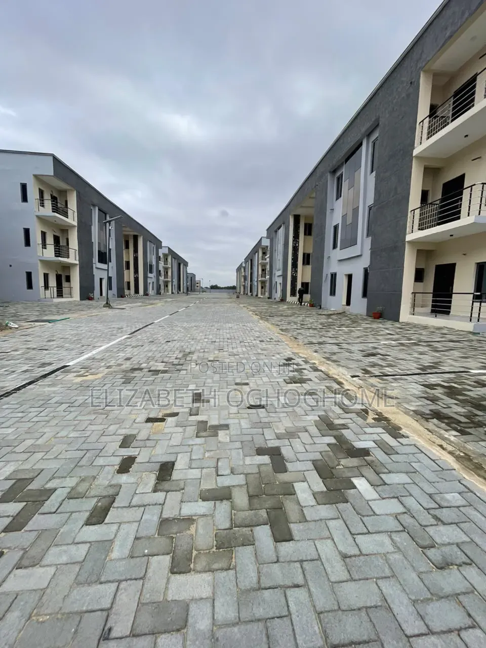 2bdrm Apartment in Abraham Adesanya for rent