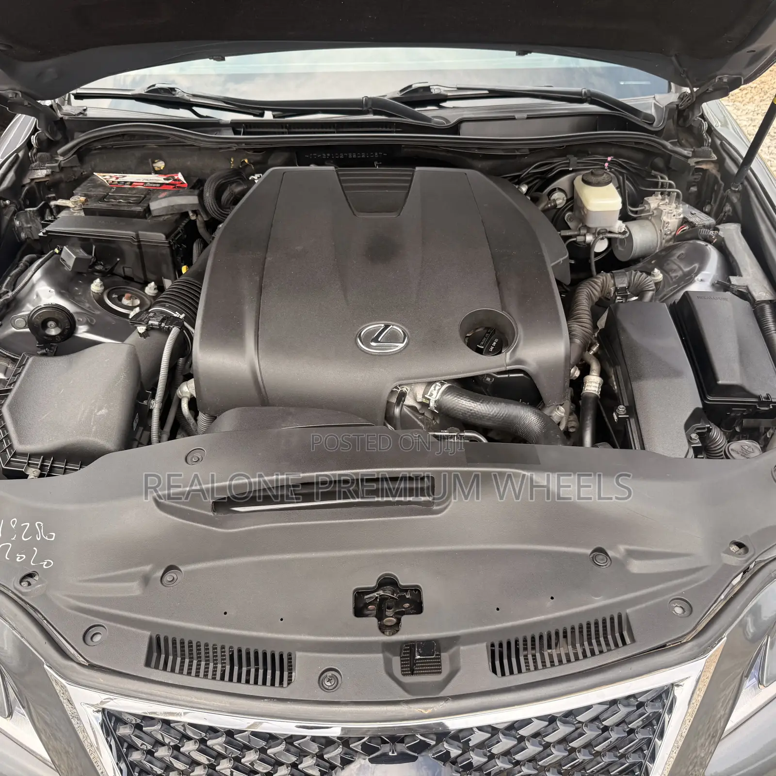 Lexus IS 250 4WD 2014 Gray