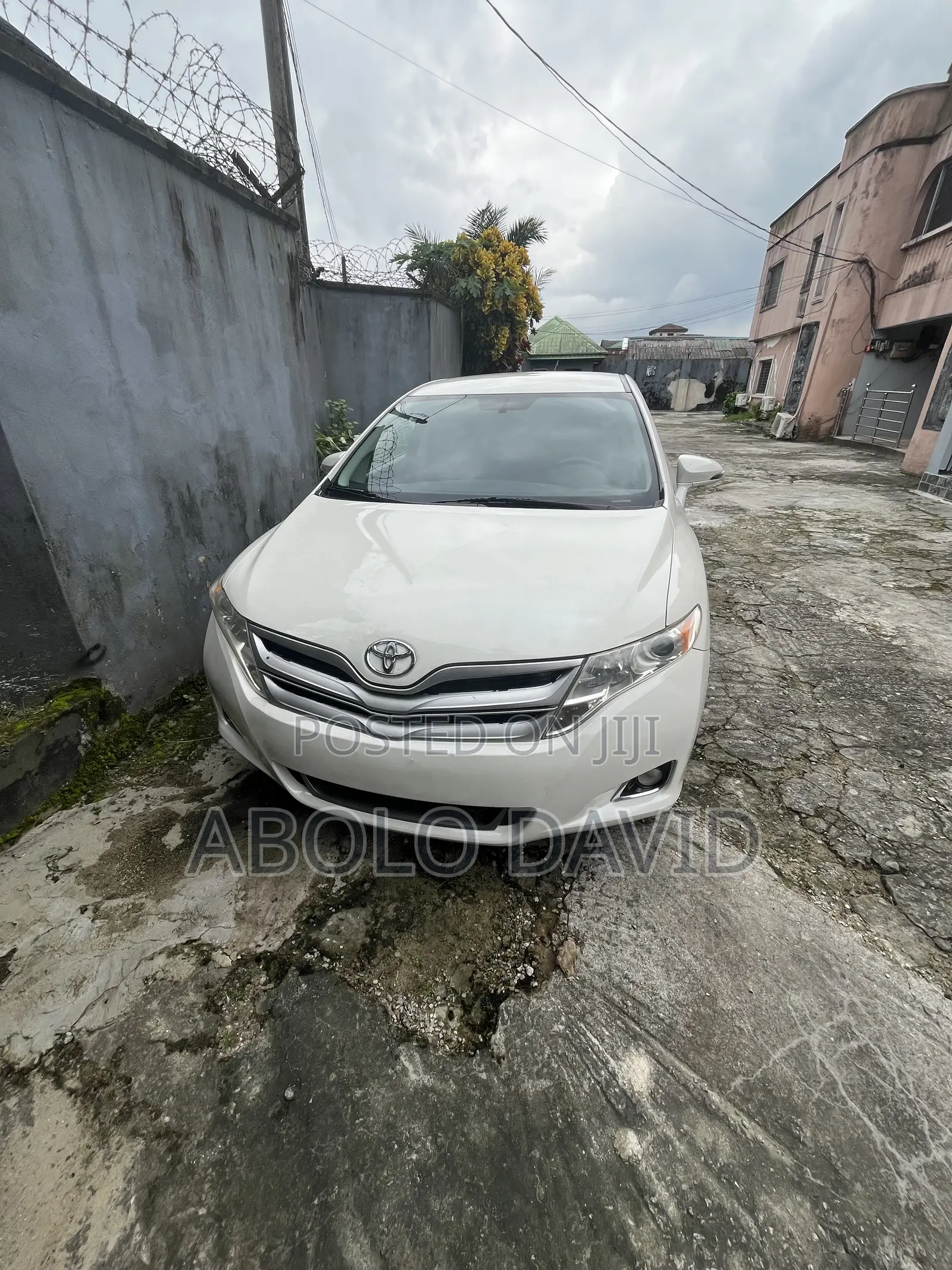Toyota Venza LE 2016 White