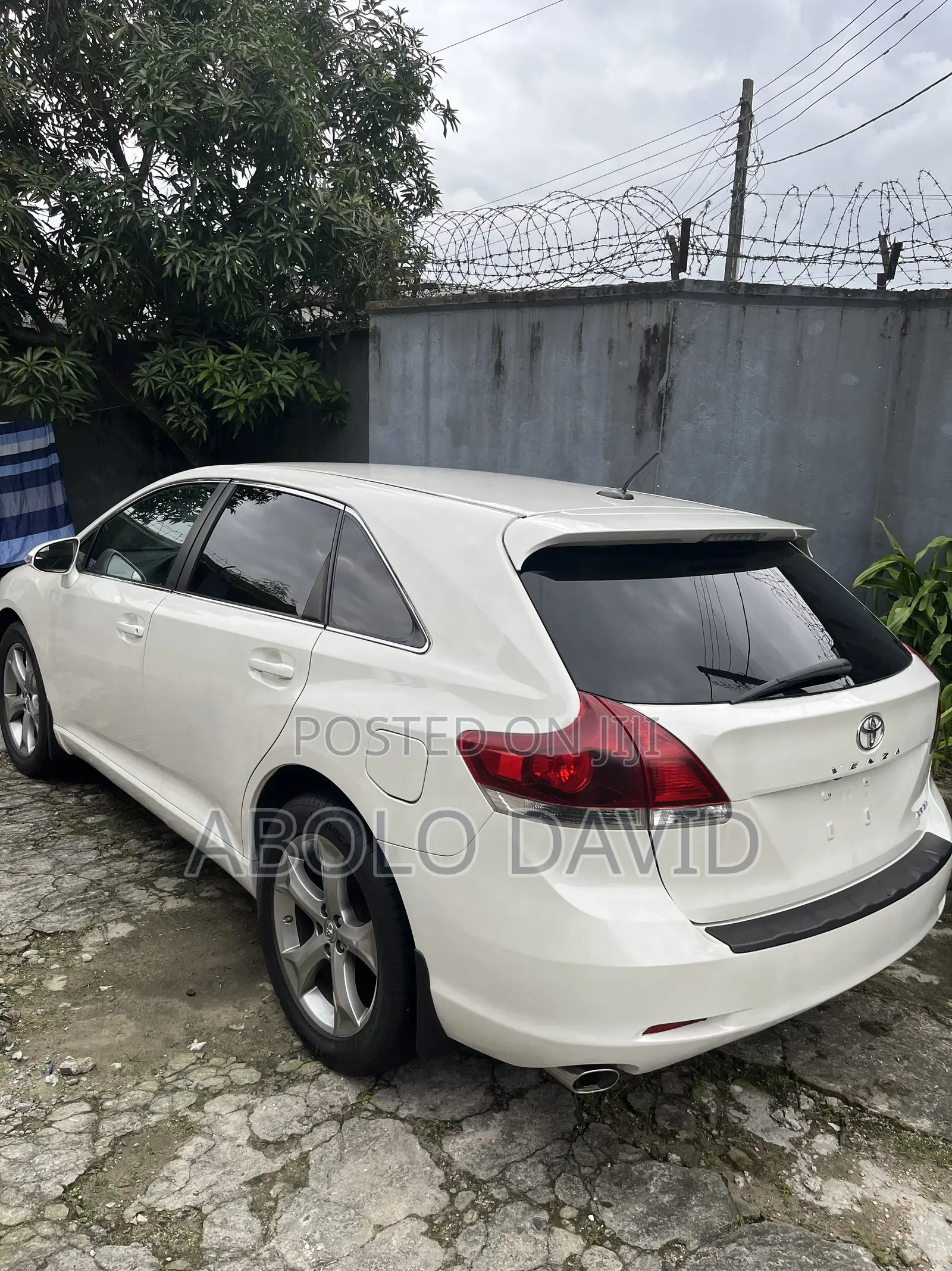 Toyota Venza LE 2016 White