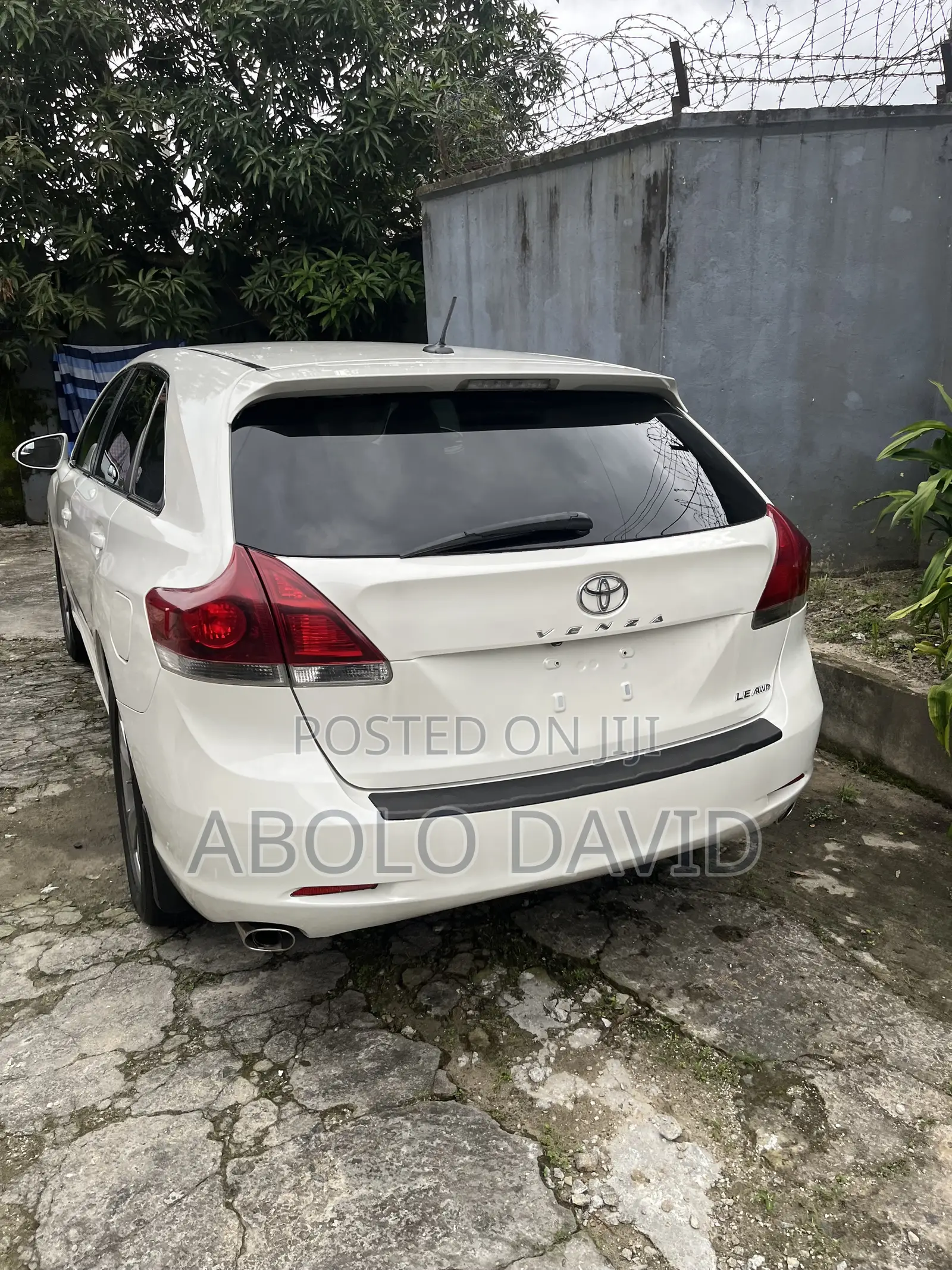 Toyota Venza LE 2016 White