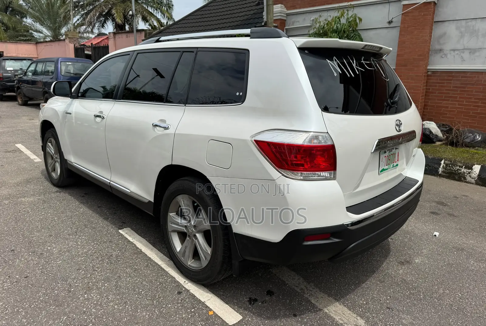 Toyota Highlander Limited 2012 White