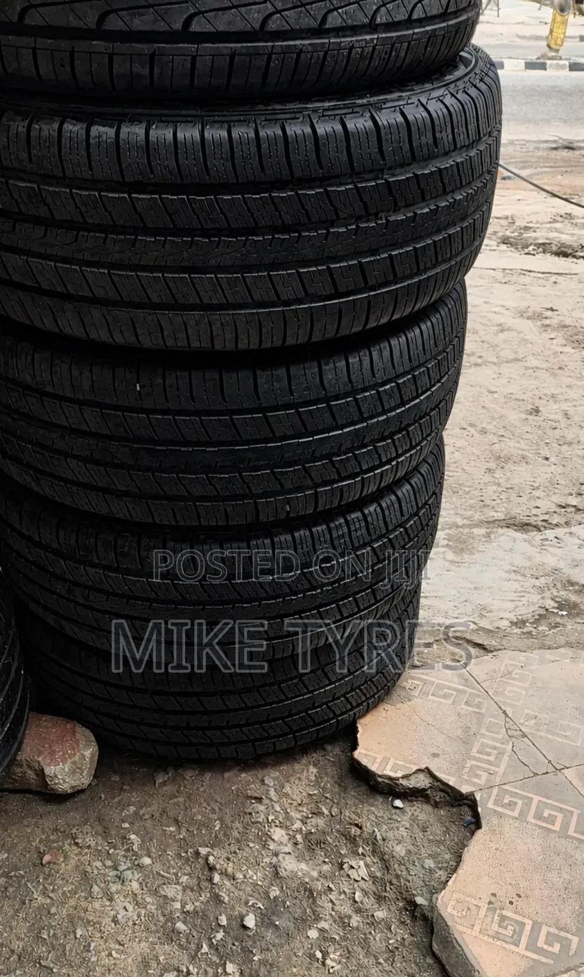 Brand New Falken 235/60r17