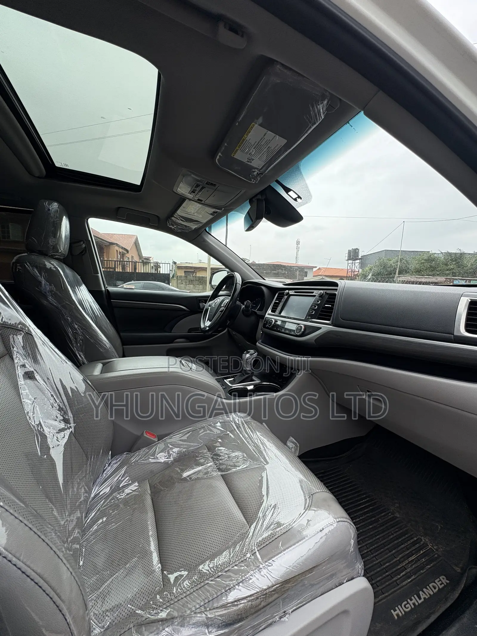 Toyota Highlander Limited 4x4 V6 (3.5L 6cyl 8A) 2017 White