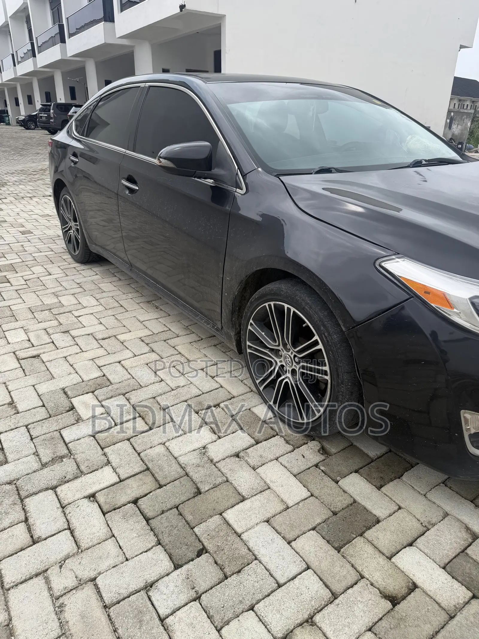 Toyota Avalon XLE Touring 4dr Sedan (3.5L 6cyl 6A) 2015 Black