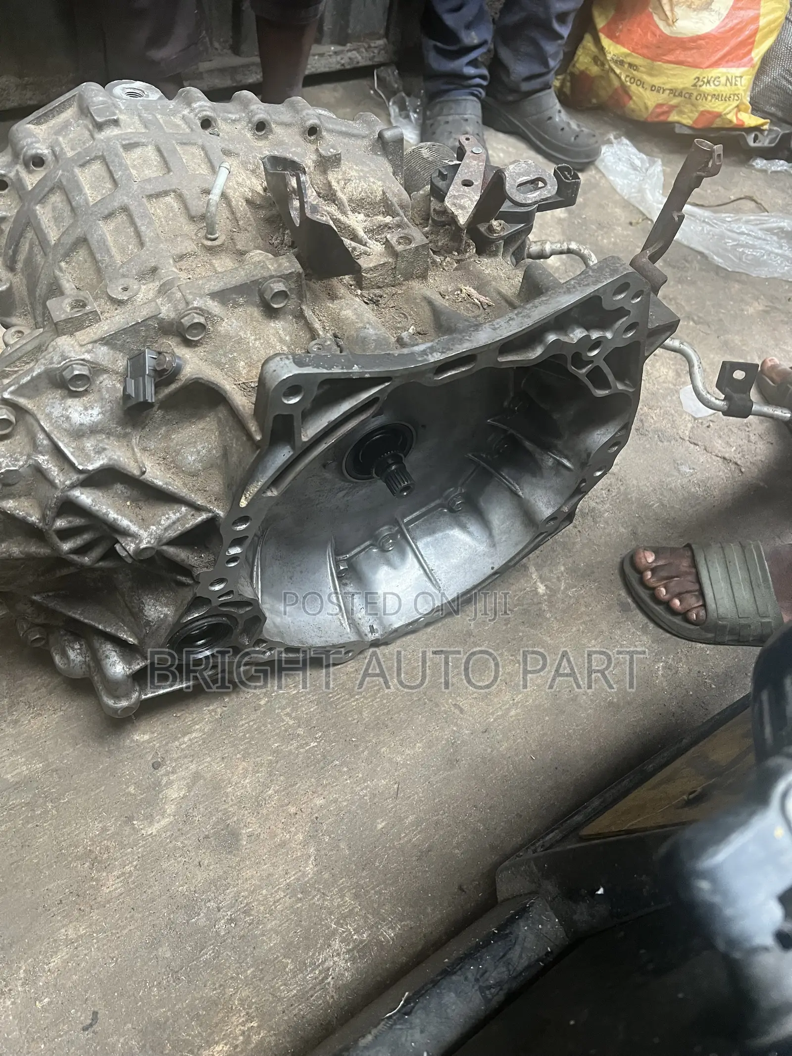 Gearbox Nissan Versa 2008 Model