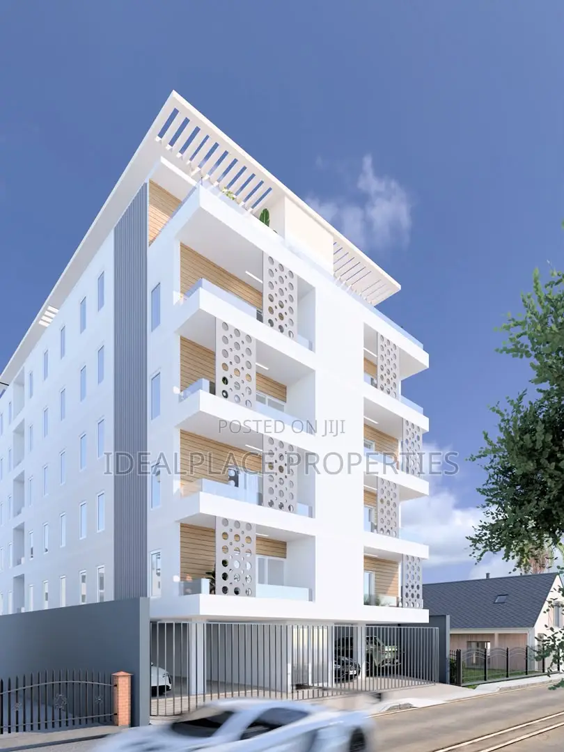 3bdrm Apartment in Yaba for sale