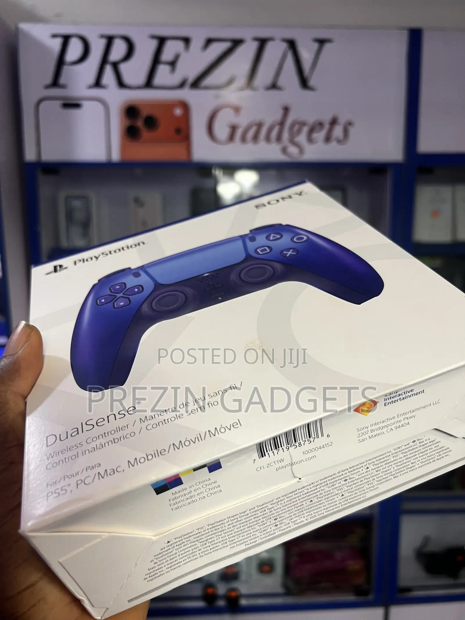 Brand New PlayStation 5 Pad Blue