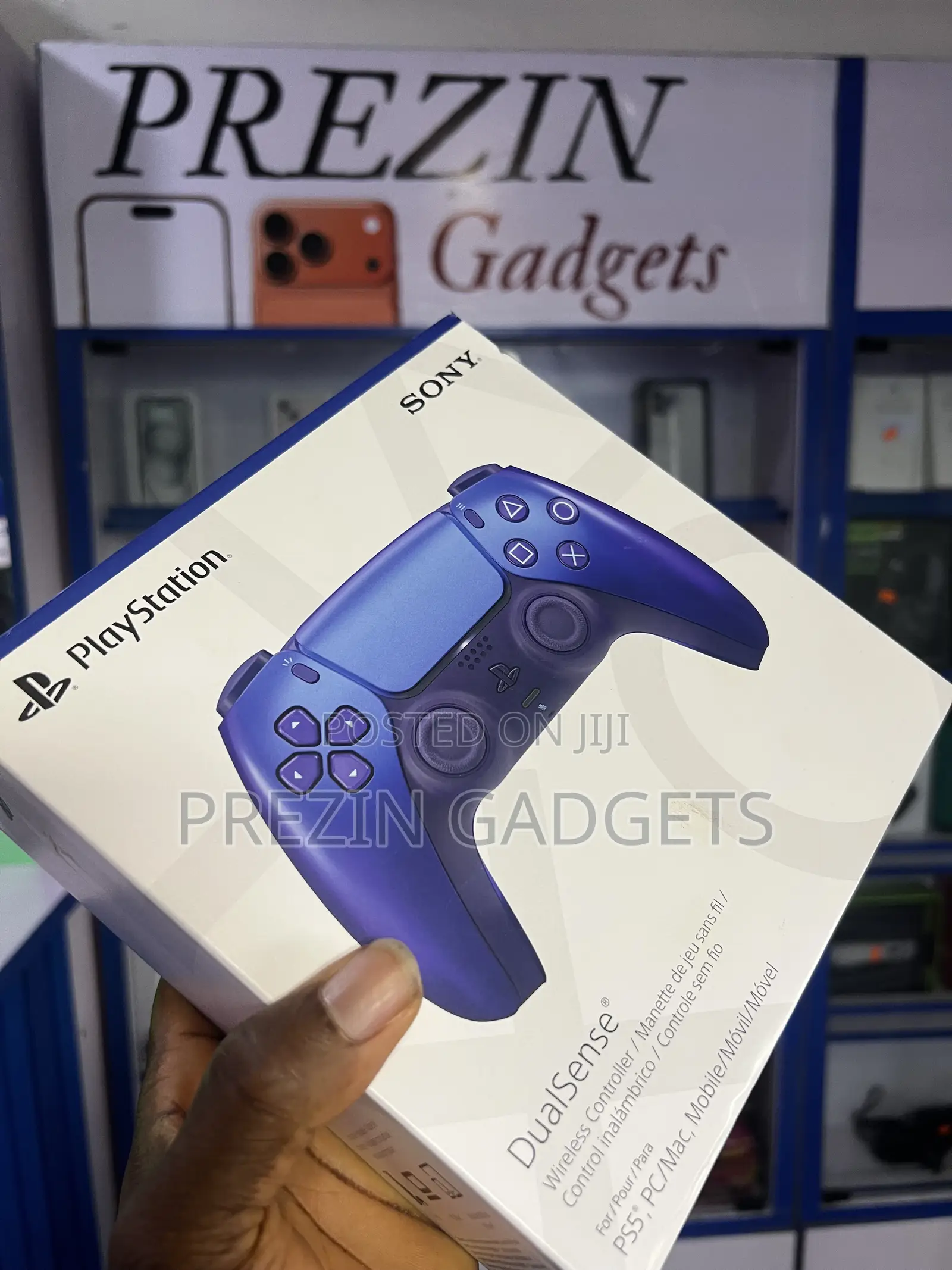 Brand New PlayStation 5 Pad Blue