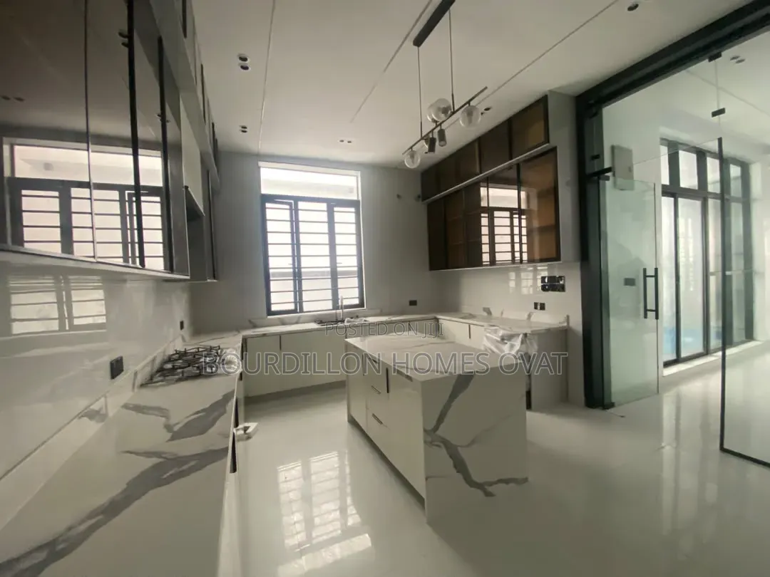 5bdrm Duplex in Orchid Lekki Lagos for sale