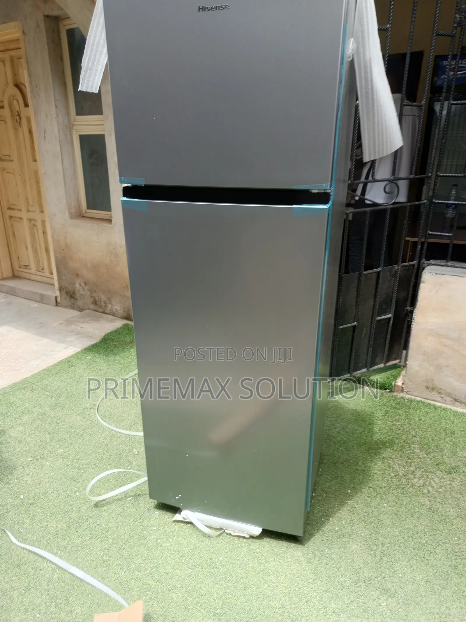 Hisense 306DR: Double Door Convenience at Its Best