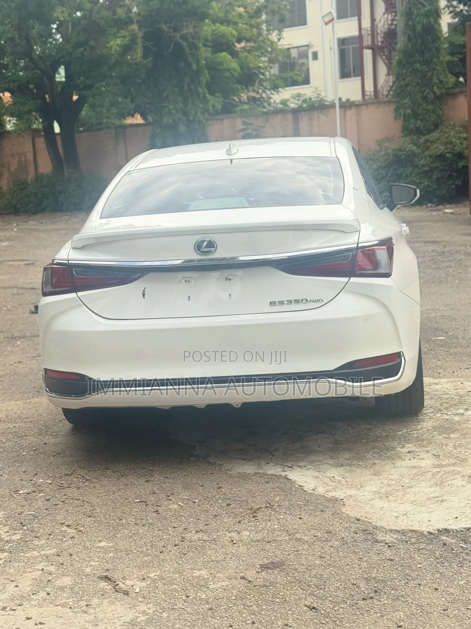 Lexus ES 250 2020 White