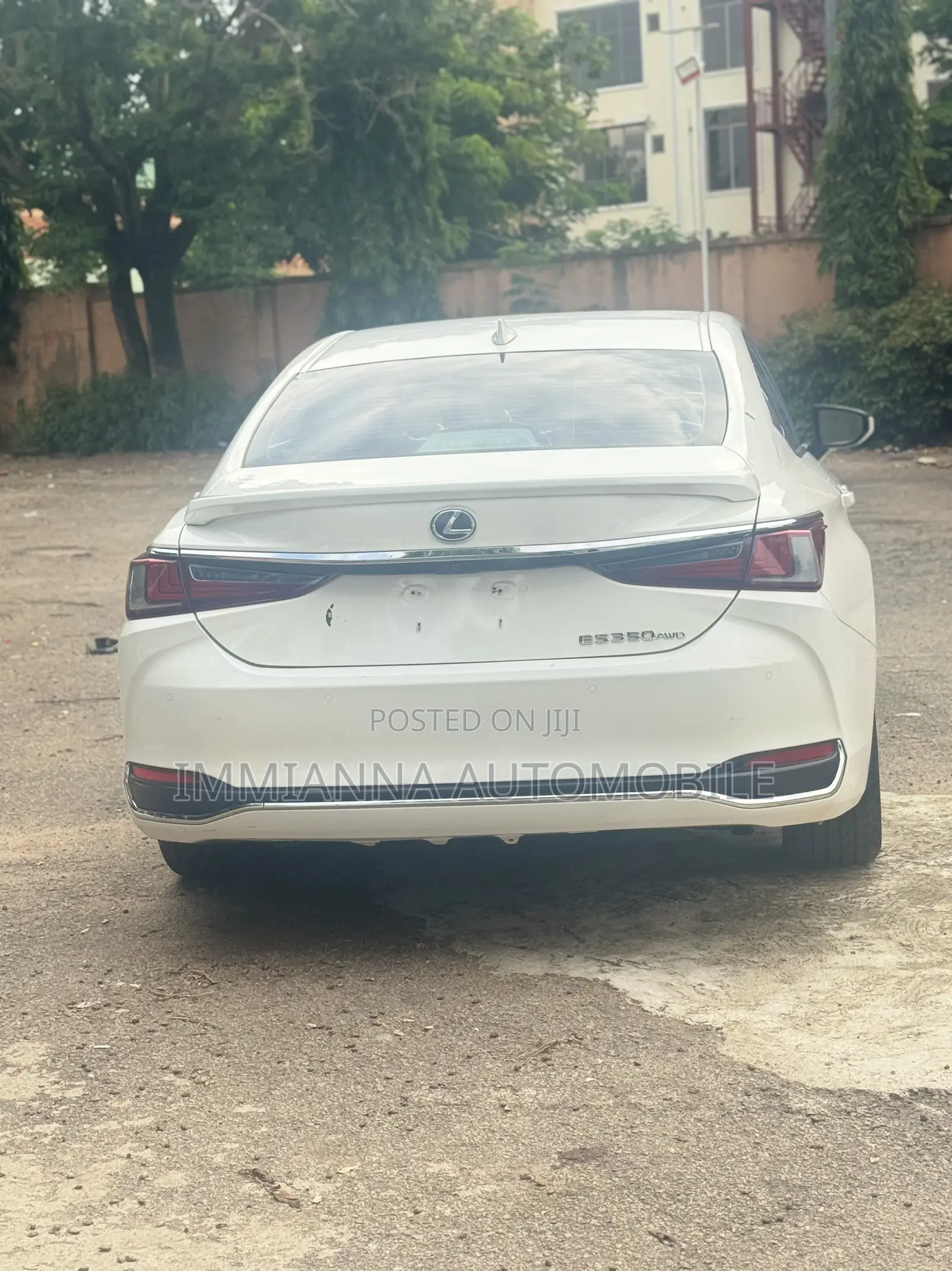 Lexus ES 250 2020 White