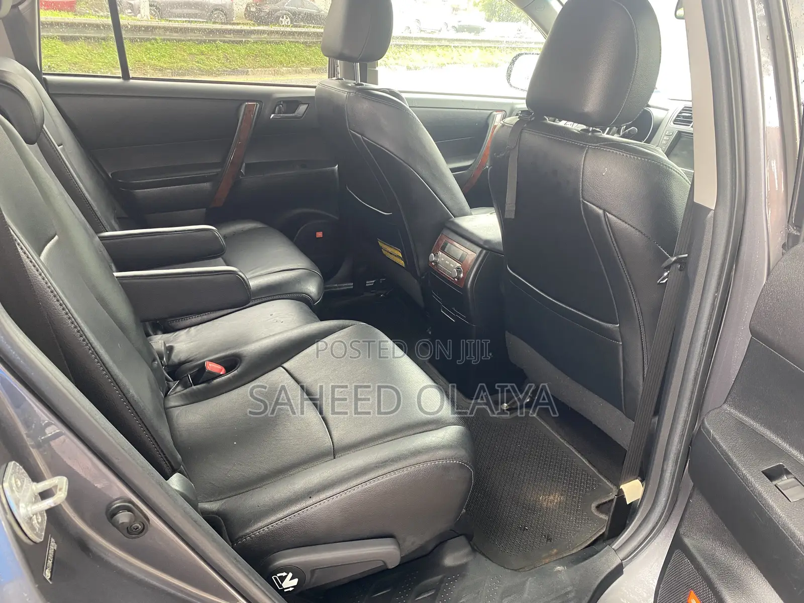 Toyota Highlander Limited 2011 Gray