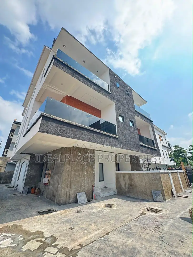 4bdrm Duplex in Ogudu GRA for sale