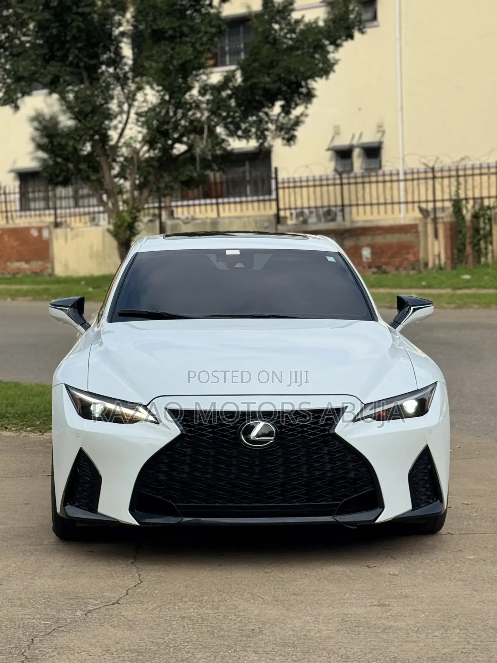 Lexus IS 350 F SPORT Design AWD 2023 White