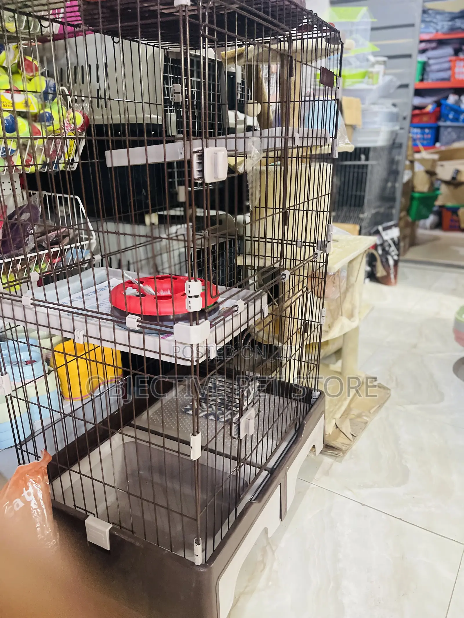 All-in-One Cat Cage With Cozy Hideaway Box