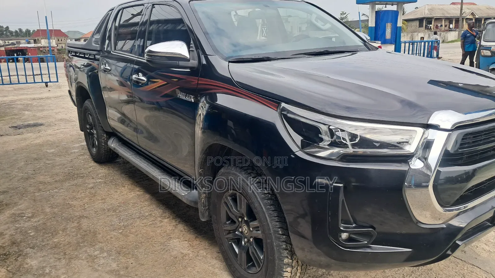 Toyota Hilux Revo Double Cab Petrol 2.7 AWD 2021 Black