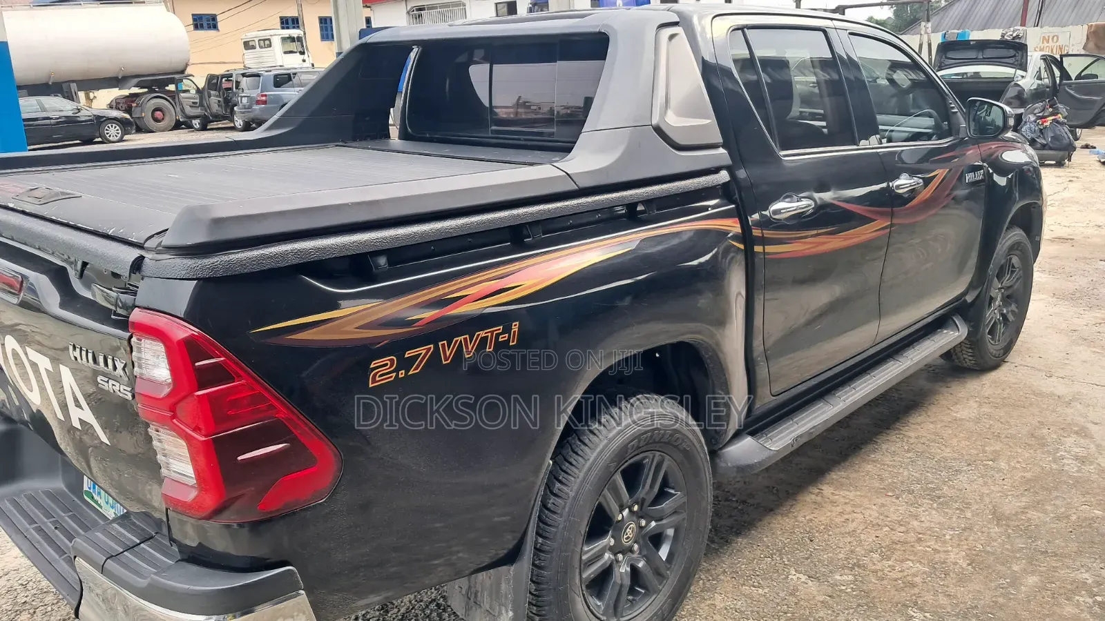 Toyota Hilux Revo Double Cab Petrol 2.7 AWD 2021 Black