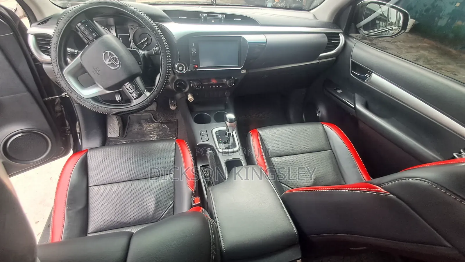 Toyota Hilux Revo Double Cab Petrol 2.7 AWD 2021 Black