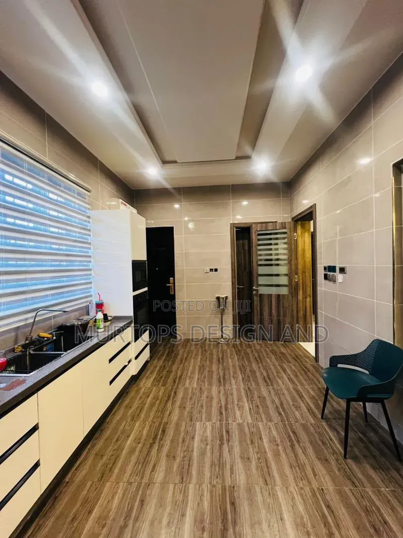 Furnished 5bdrm Duplex in Lekki Phase 2 for rent