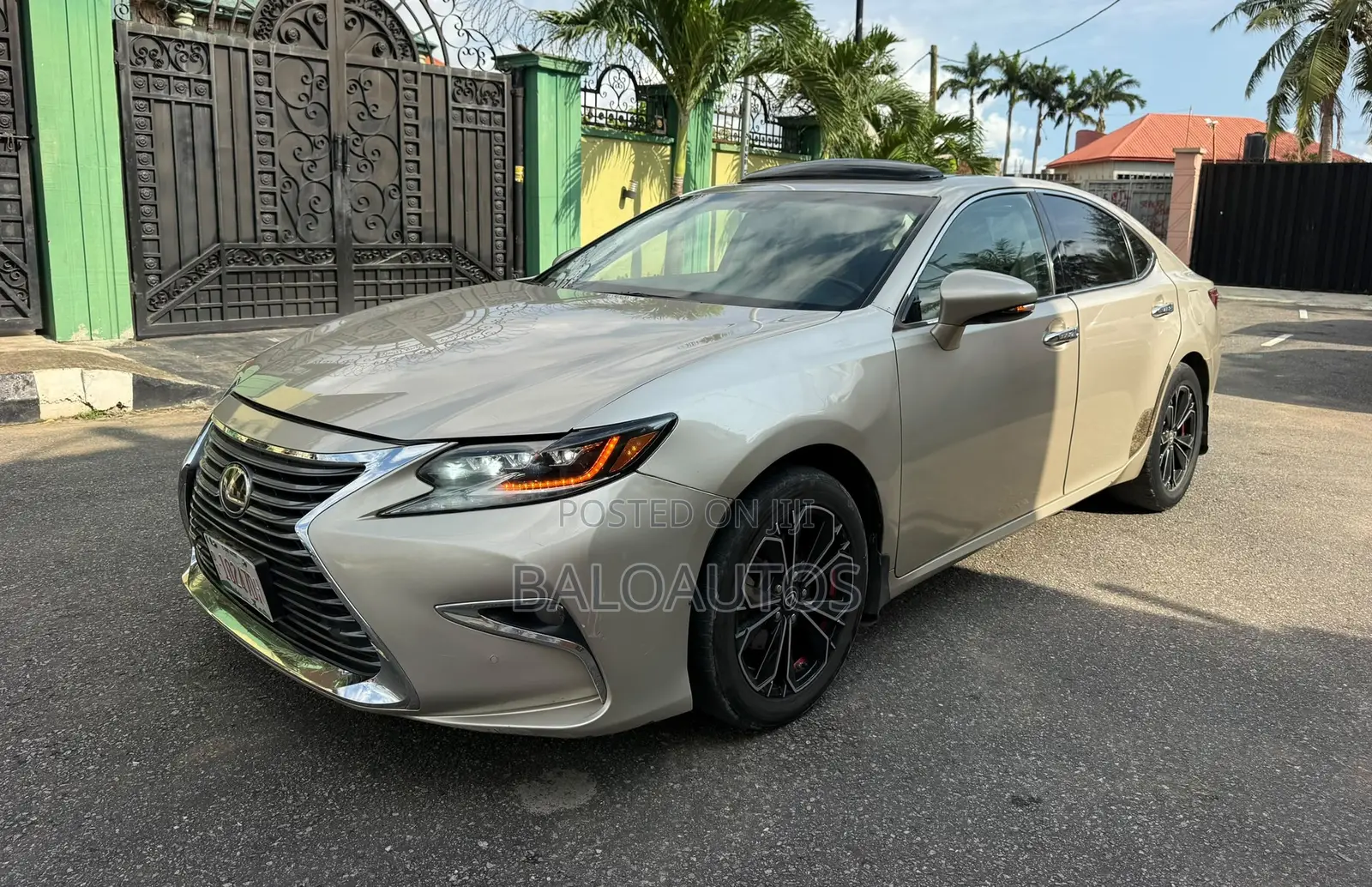 Lexus ES 350 FWD 2013 Gold