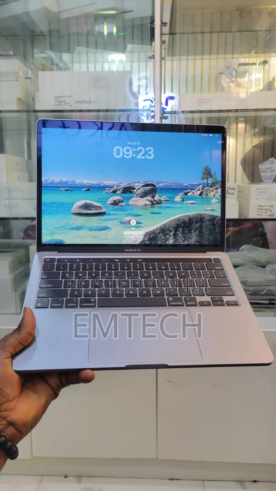 Laptop Apple MacBook Pro 2020 M1 16GB Apple M1 SSD 512GB
