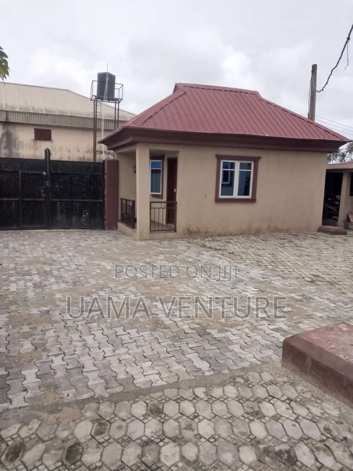 2bdrm Block of Flats in Eleko for rent
