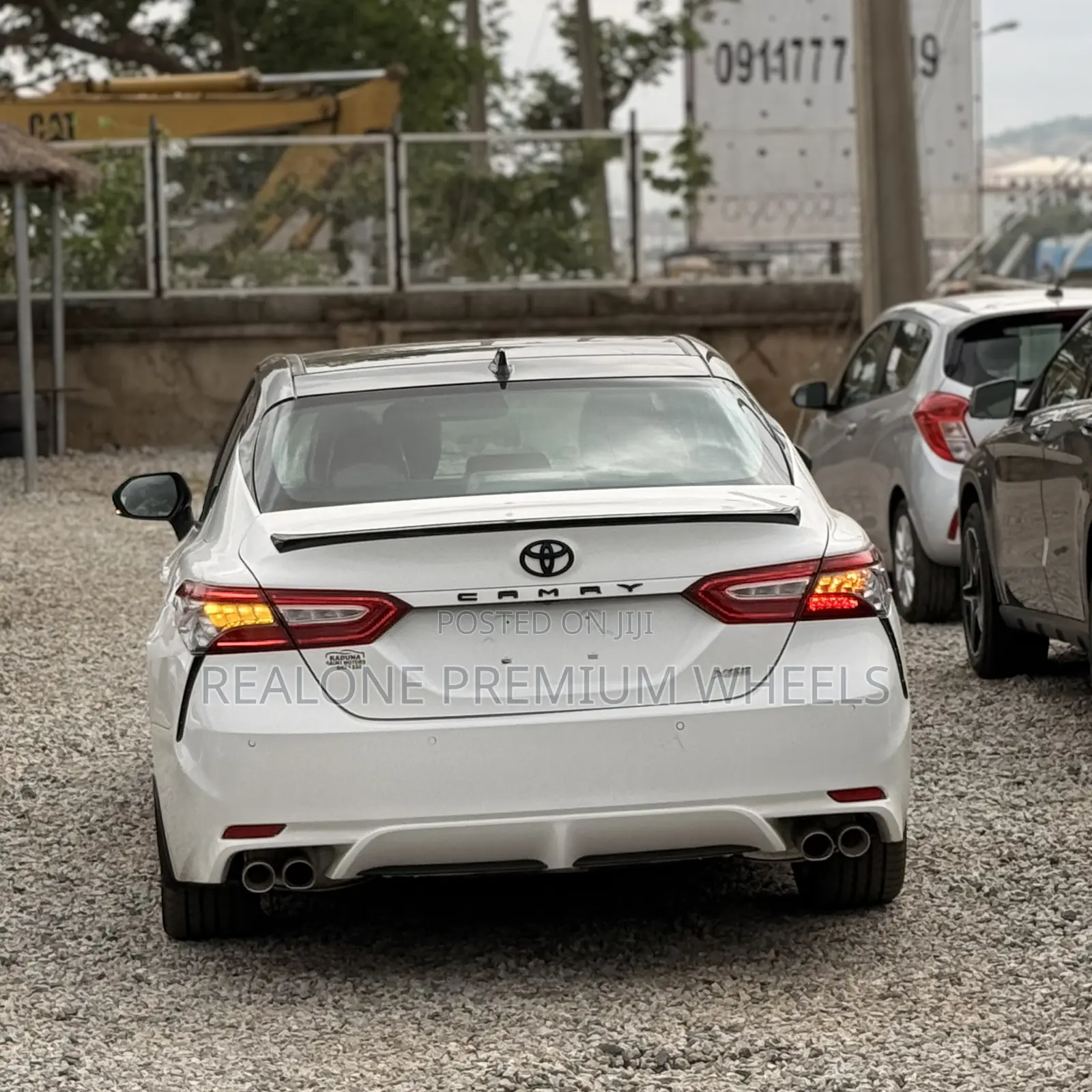 Toyota Camry XSE (2.5L 4cyl 8A) 2019 White
