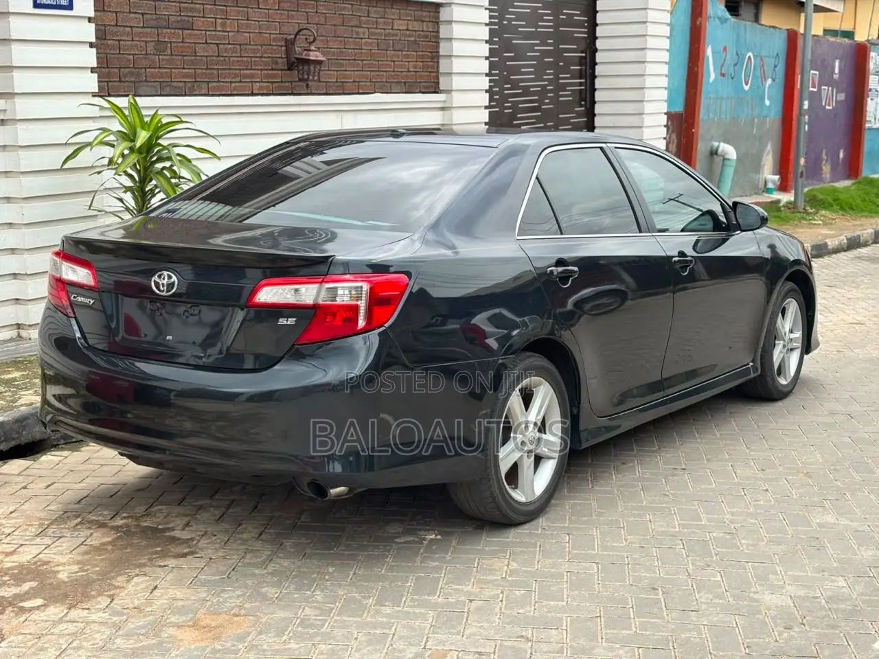 Toyota Camry SE 4dr Sedan (2.5L 4cyl 6A) 2012 Black