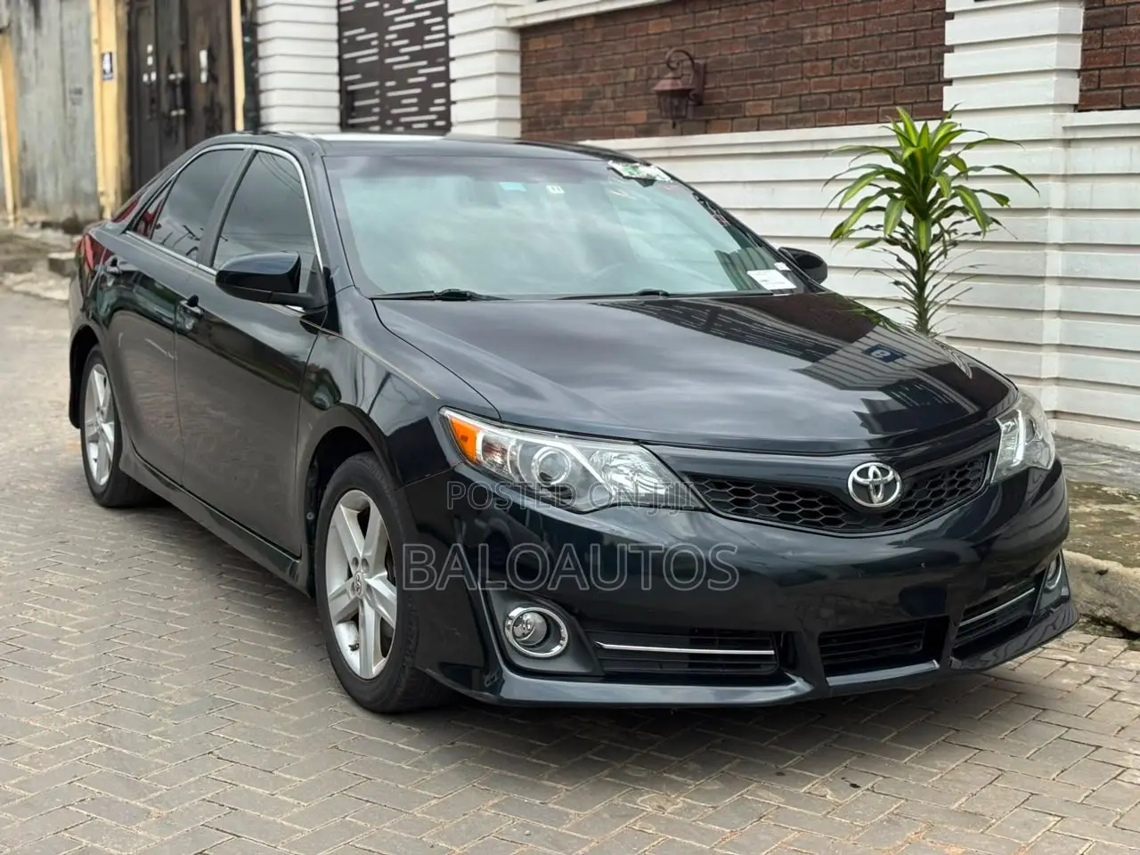 Toyota Camry SE 4dr Sedan (2.5L 4cyl 6A) 2012 Black